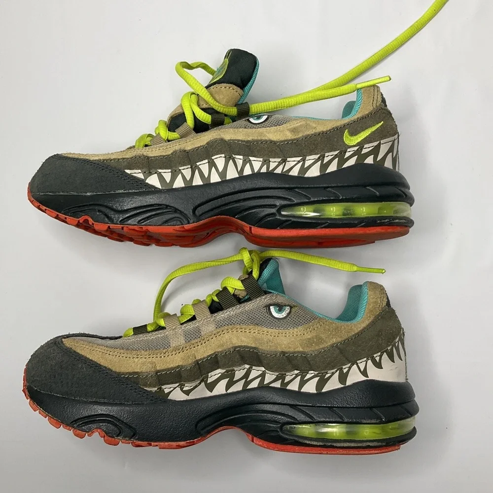 Nike Air Max 95 Sneakers Youth GS Sz 3Y Shoes 